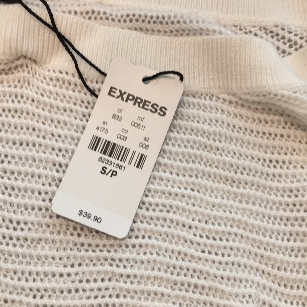Express Sweater - Picture 2 of 4